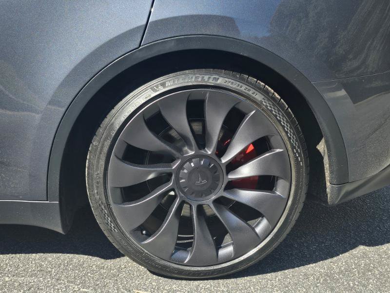 Used 2023 Tesla Model Y Long Range AWD/4WD image 19