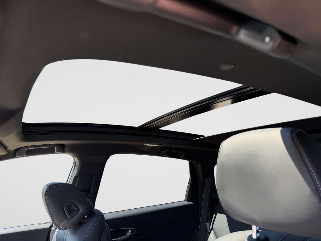 Certified 2025 Acura RDX SH-AWD image 14