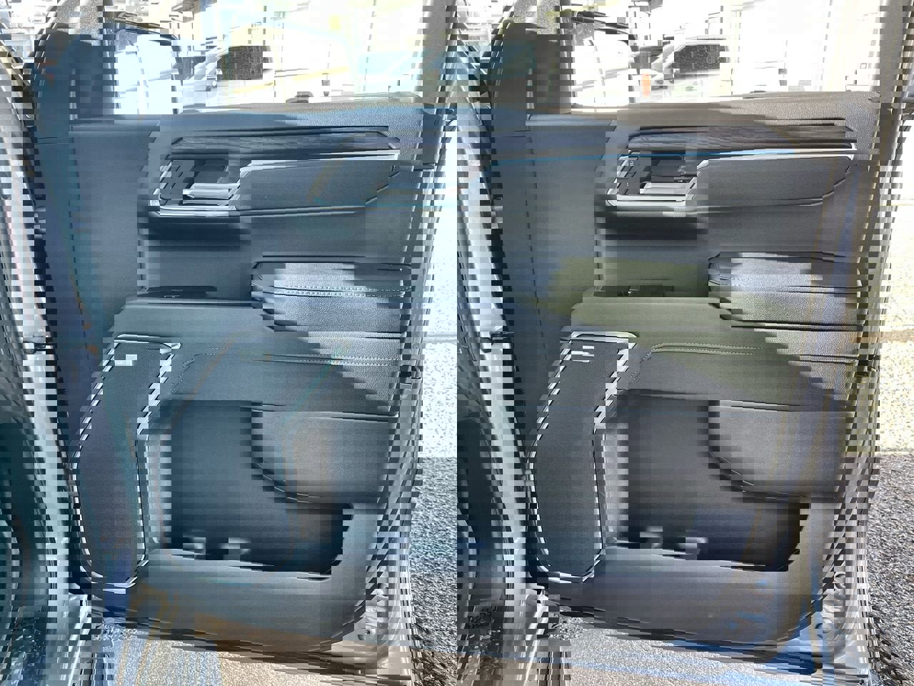 New 2026 GMC Sierra 1500 SLT w/ SLT Premium Plus Package image 23