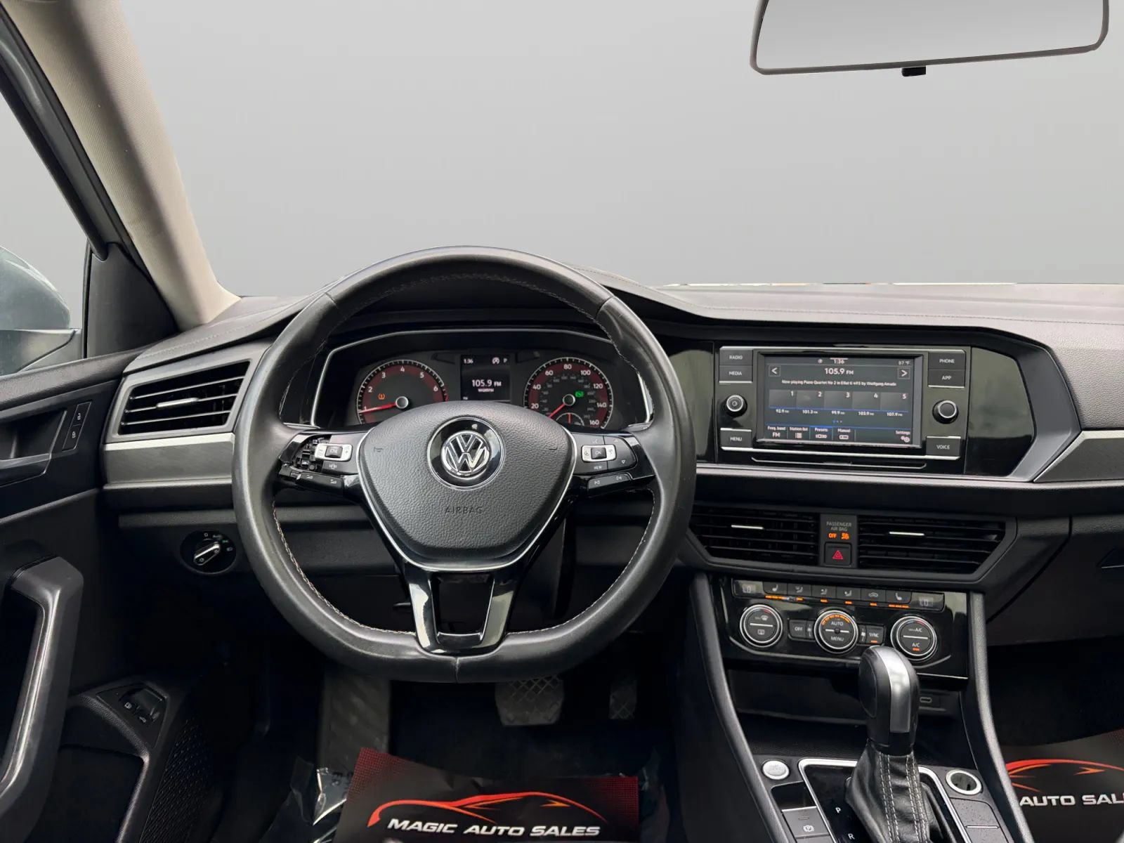 Used 2021 Volkswagen Jetta SE FWD image 28