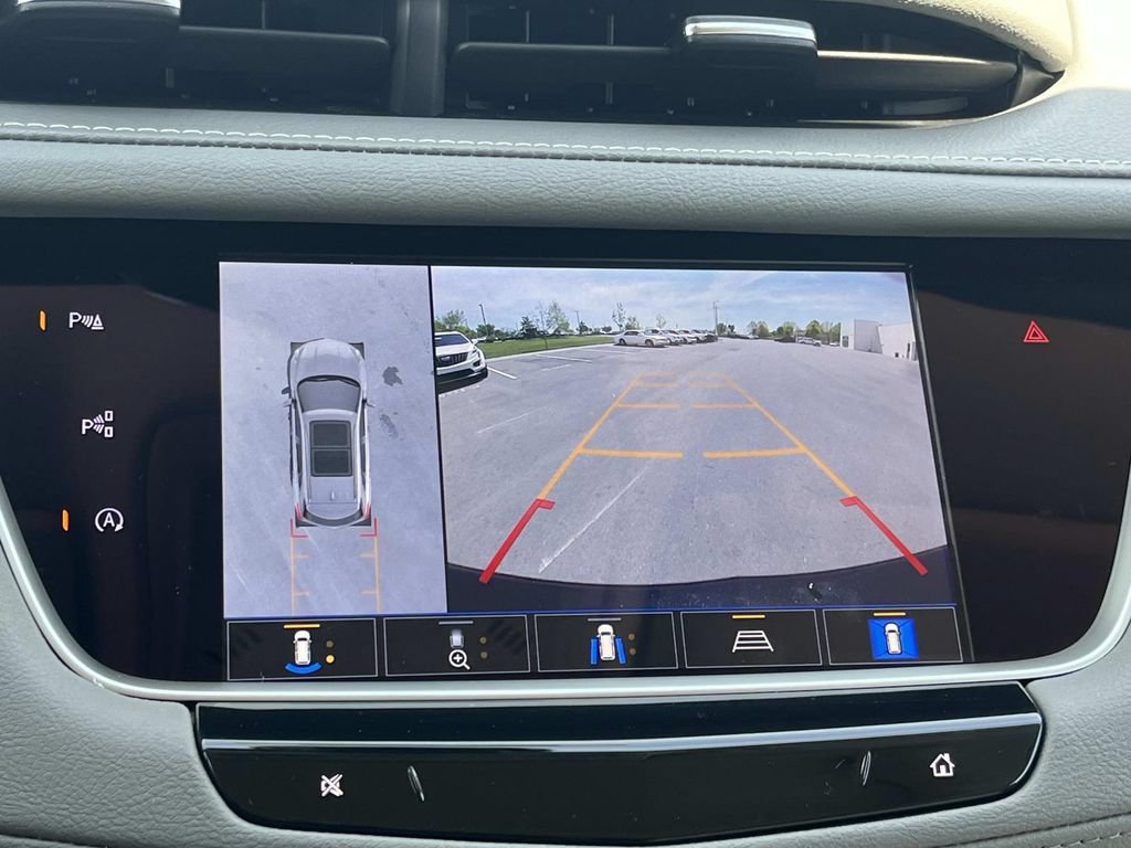 New 2026 Cadillac XT5 Premium Luxury w/ Driver Assist Package AWD/4WD image 38