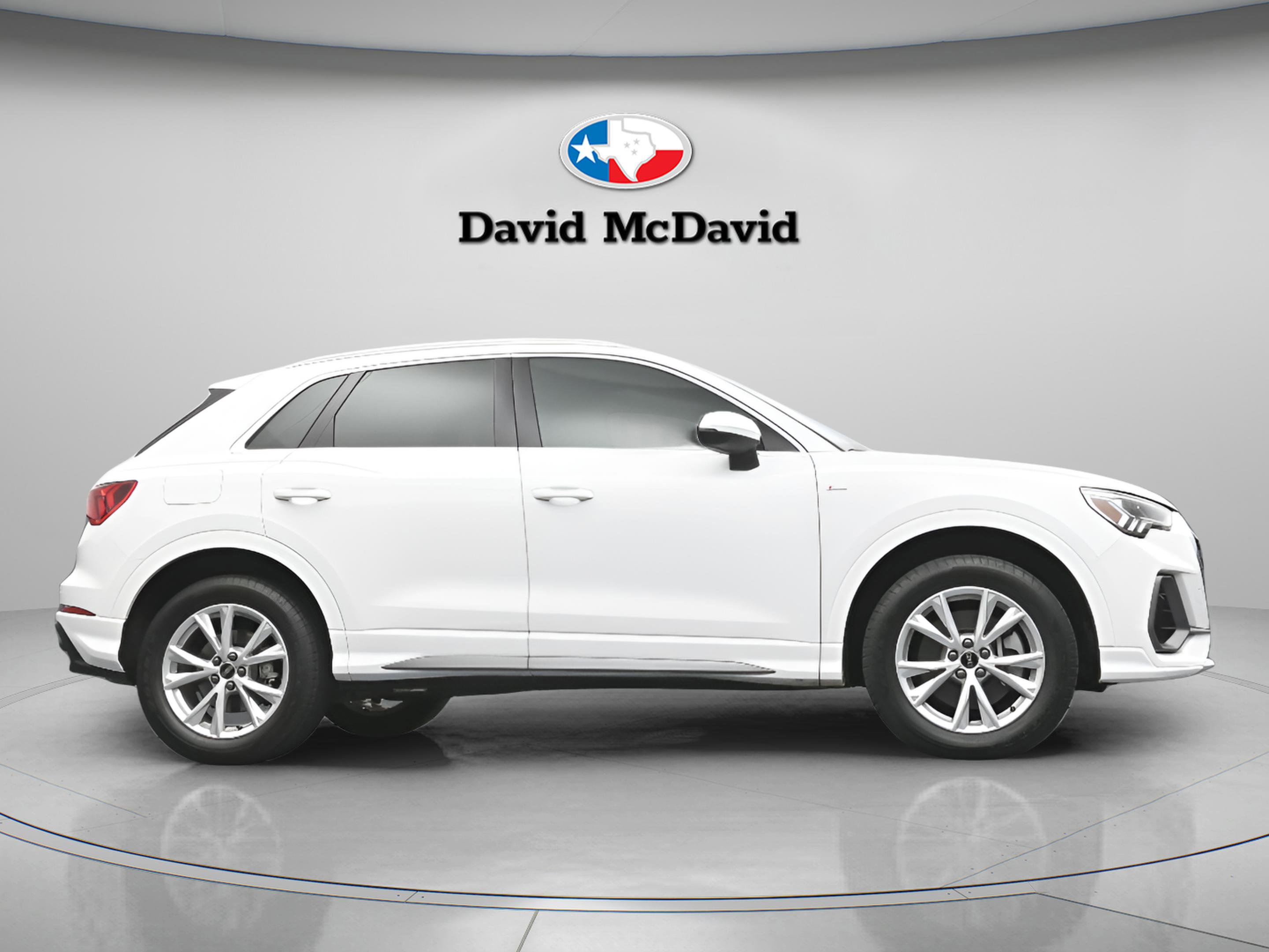 Used 2023 Audi Q3 2.0T Premium w/ Convenience Package AWD/4WD image 35