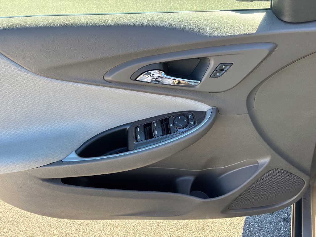 Used 2025 Chevrolet Malibu LT FWD image 12