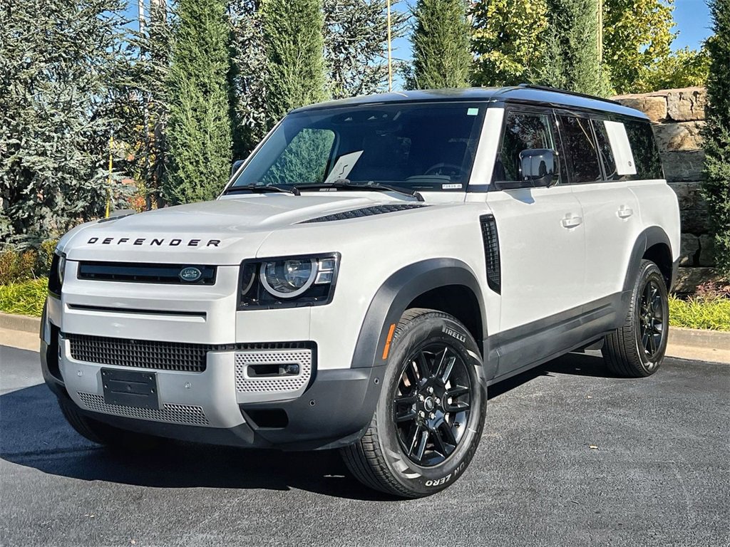 Used 2023 Land Rover Defender 130 S image 1