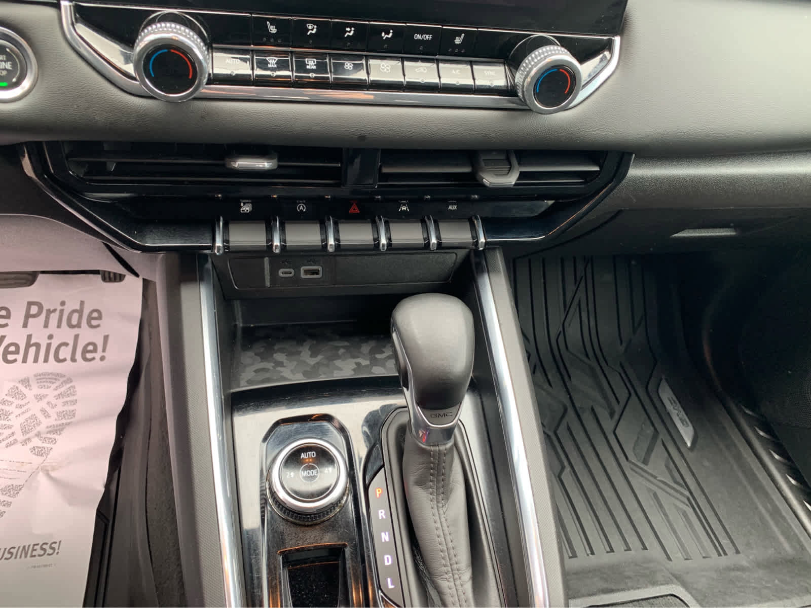 Used 2024 GMC Canyon Elevation w/ Convenience Package image 18