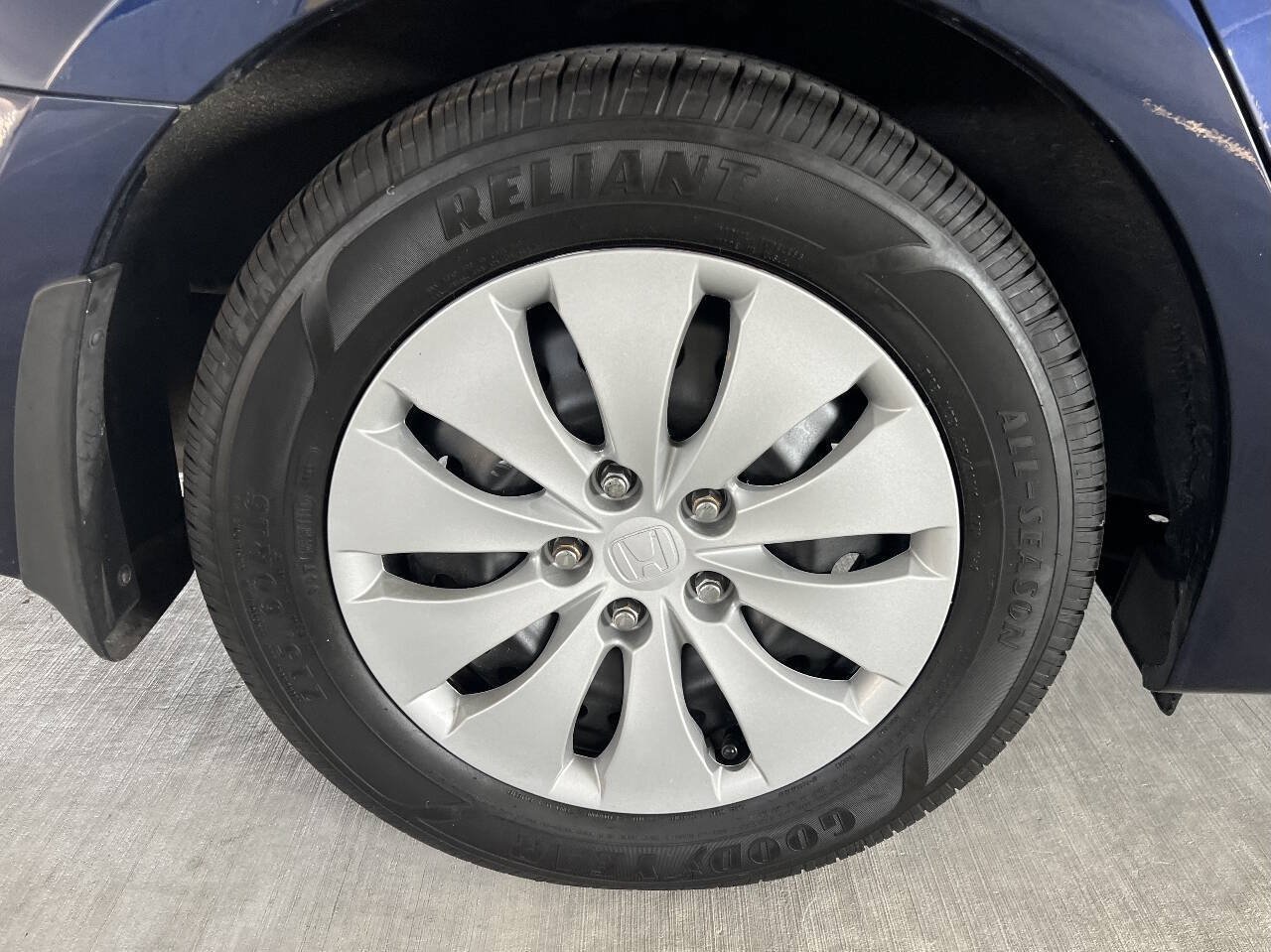 Used 2012 Honda Accord LX image 24