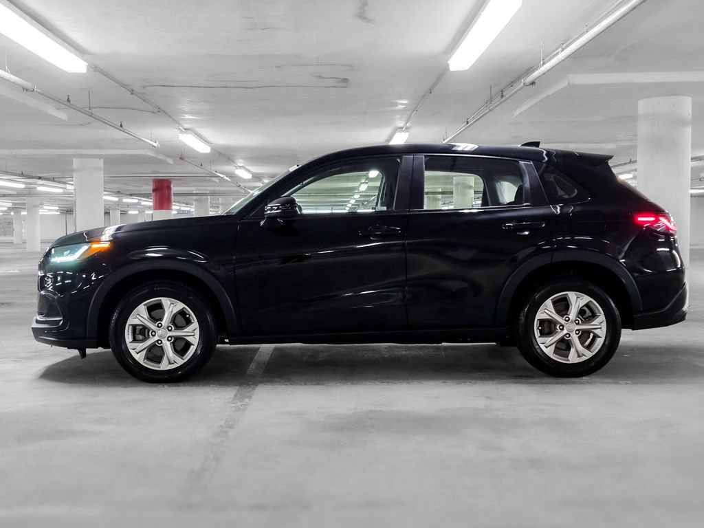 Used 2024 Honda HR-V LX image 12