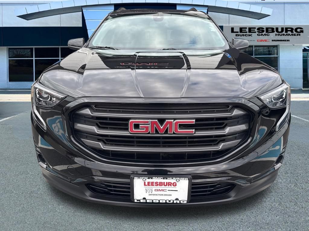 Used 2020 GMC Terrain SLT w/ Preferred Package image 2