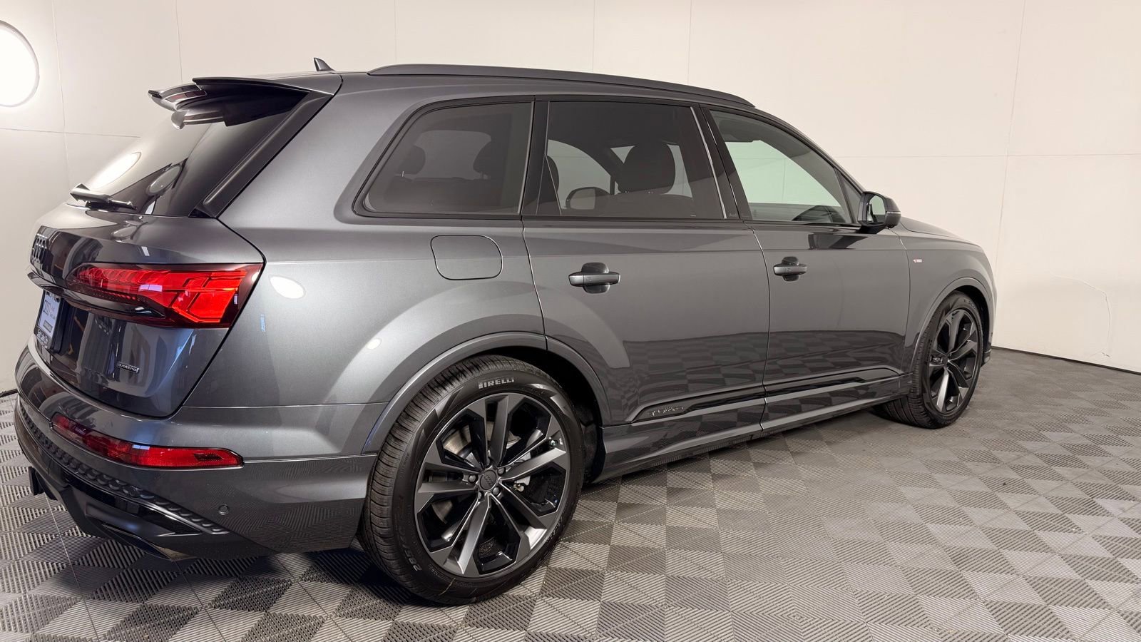 New 2026 Audi Q7 Premium Plus AWD/4WD image 10