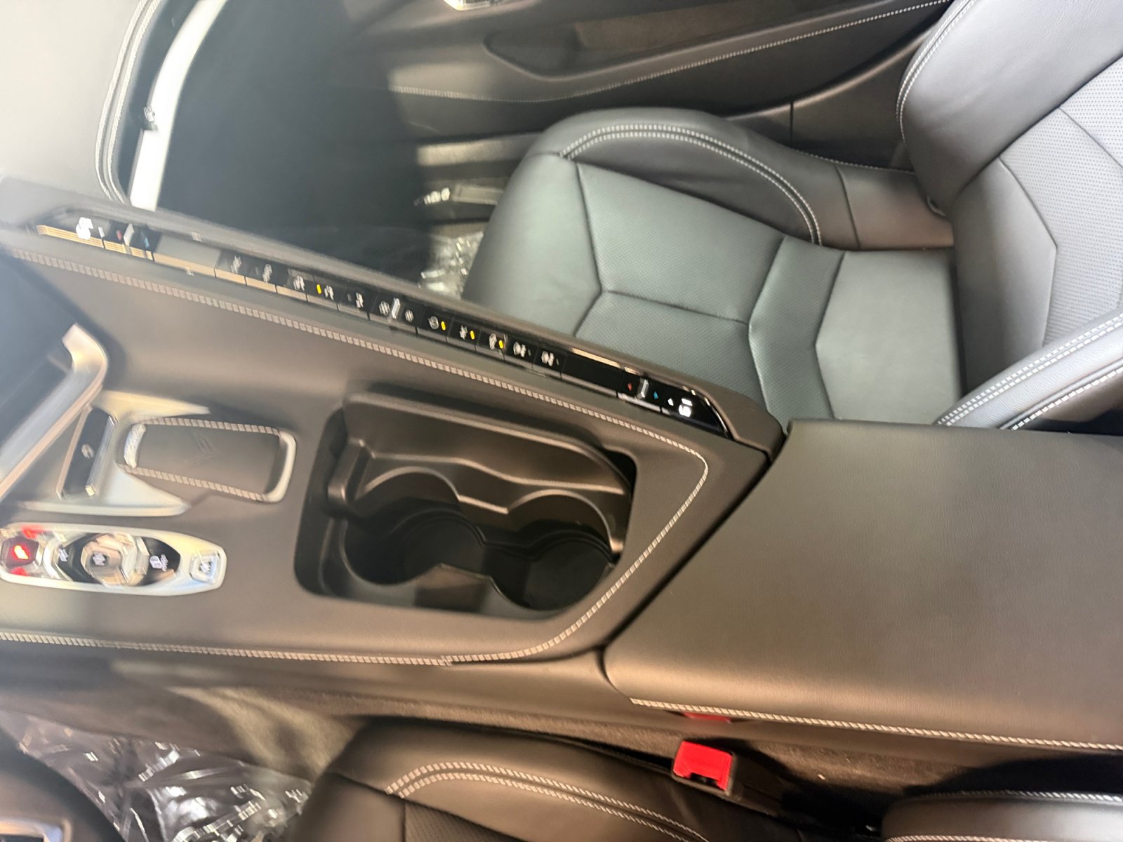 Used 2025 Chevrolet Corvette Stingray Coupe w/ 1LT RWD image 15