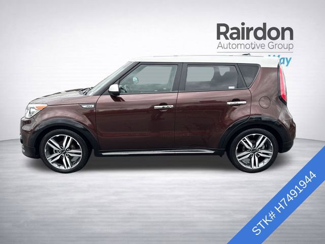 Used 2017 Kia Soul + image 4