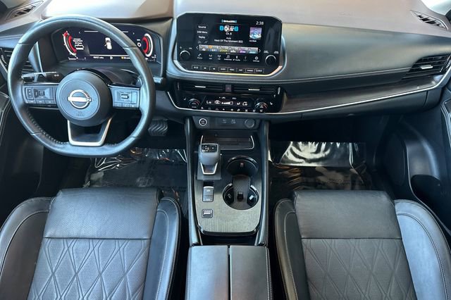Used 2023 Nissan Rogue Platinum w/ Platinum Premium Package image 12