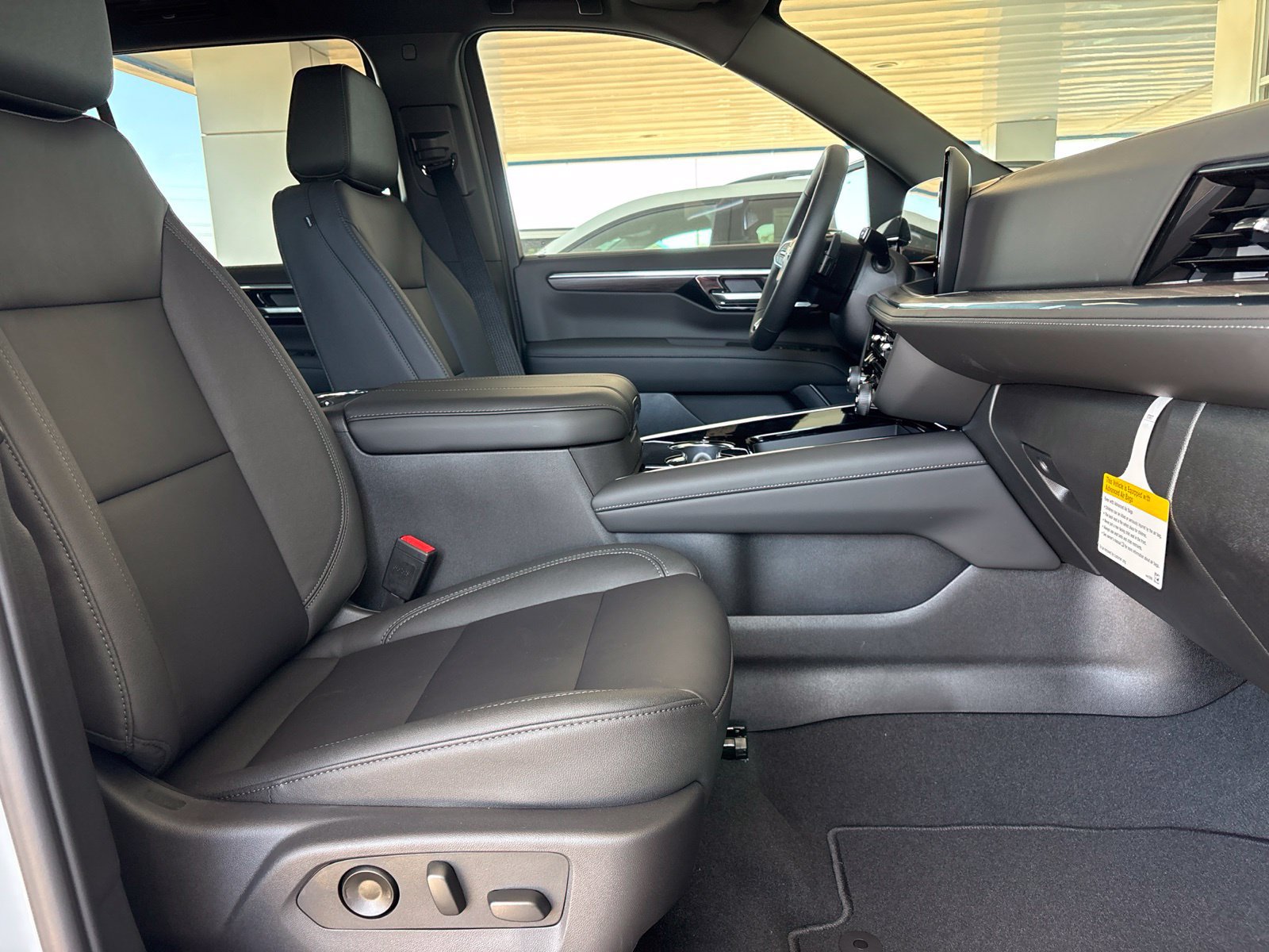 New 2027 Chevrolet Tahoe LT w/ Comfort Package RWD image 25