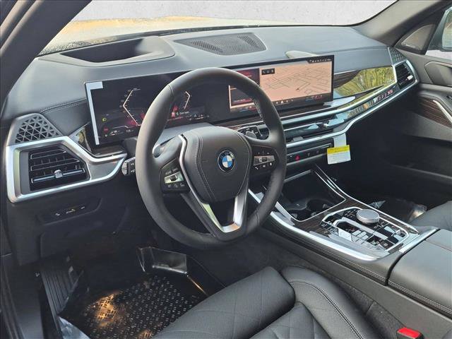 New 2026 BMW X5 xDrive50e w/ Climate Comfort Package AWD/4WD image 3
