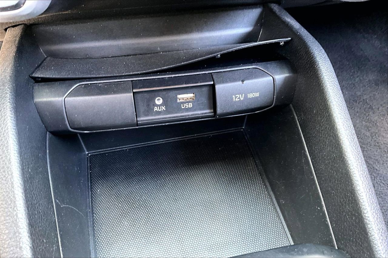 Used 2019 Kia Rio S image 25