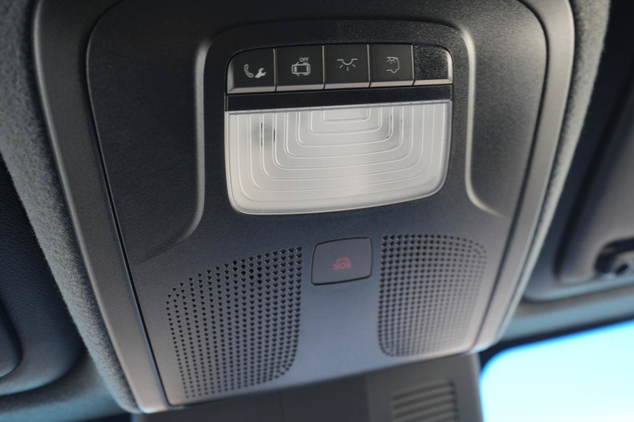 Used 2024 Mercedes-Benz Sprinter 2500 image 23