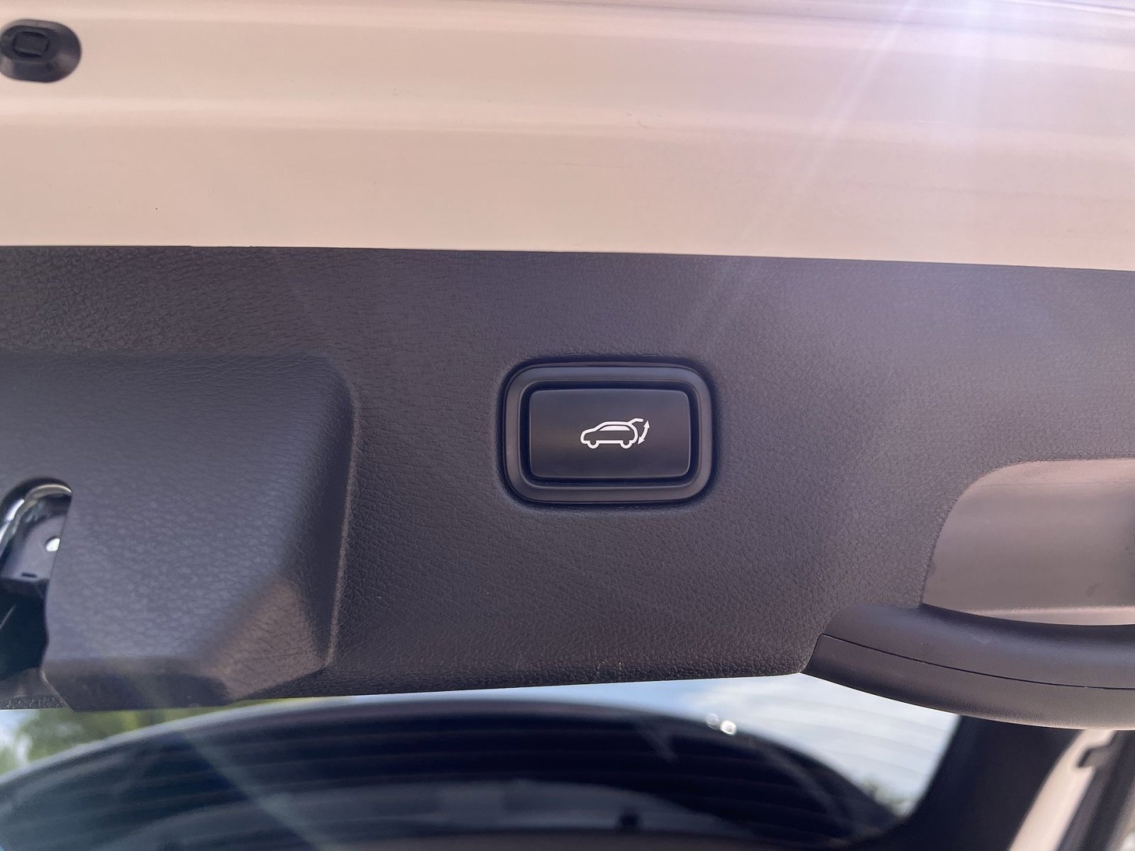 Used 2024 Kia Sportage SX image 30