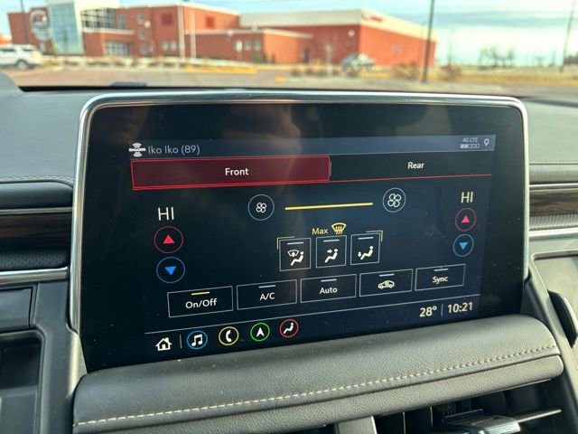 Used 2021 Chevrolet Tahoe Premier w/ Premium Package image 31