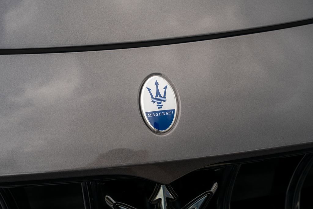 Used 2023 Maserati Grecale Modena AWD/4WD image 7
