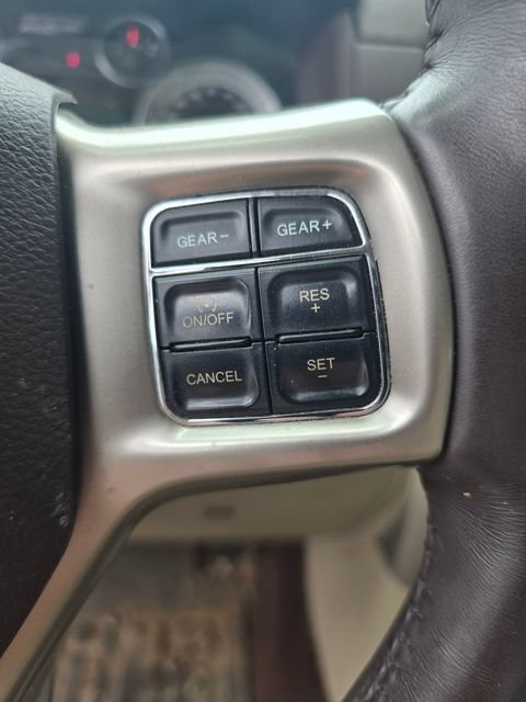Used 2016 RAM 1500 Laramie w/ Convenience Group AWD/4WD image 11