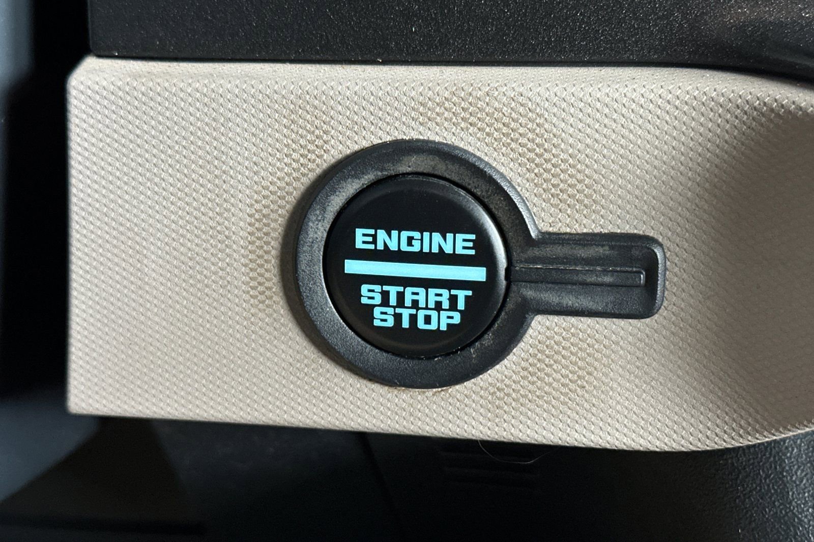 Used 2023 Ford Bronco Wildtrak image 23