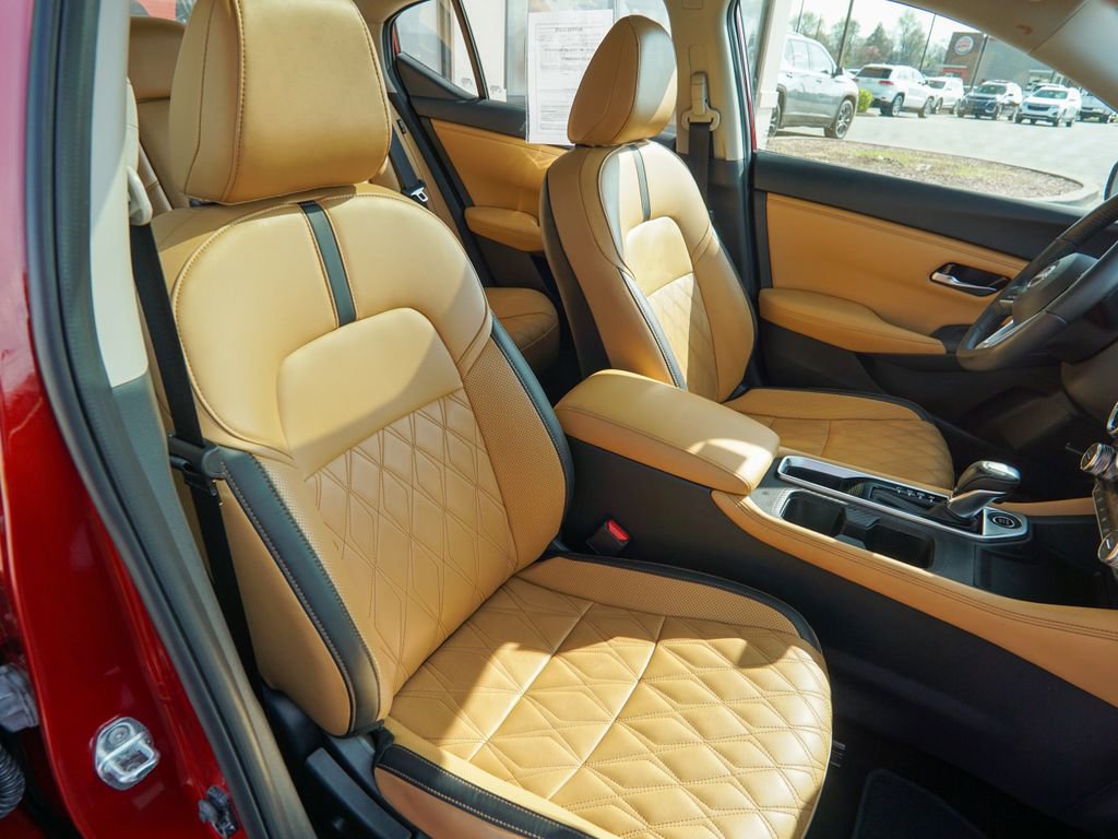 Used 2024 Nissan Sentra SV w/ SV Premium Package FWD image 26