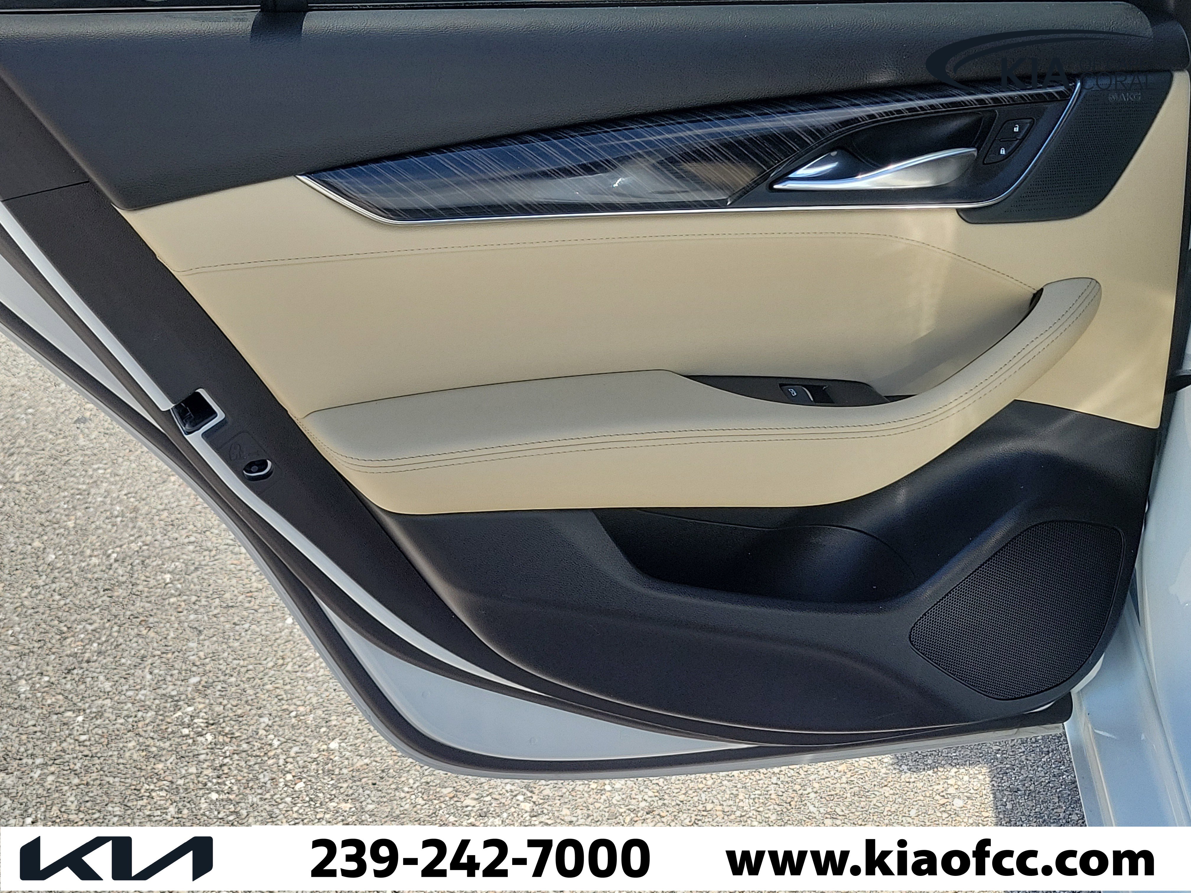 Used 2025 Cadillac CT5 Premium Luxury RWD image 17