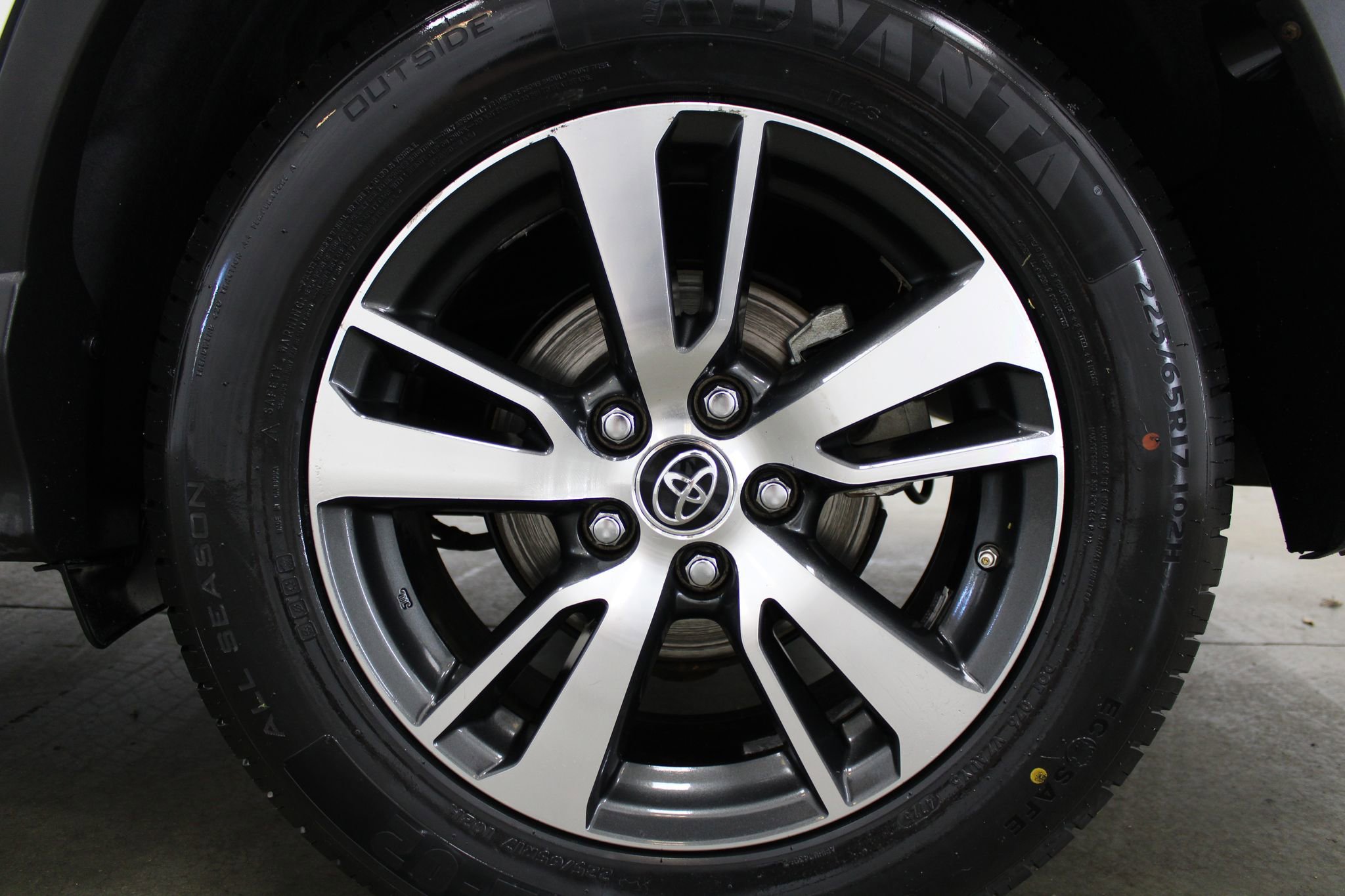 Used 2017 Toyota RAV4 XLE w/ Plus Special Value Package image 9