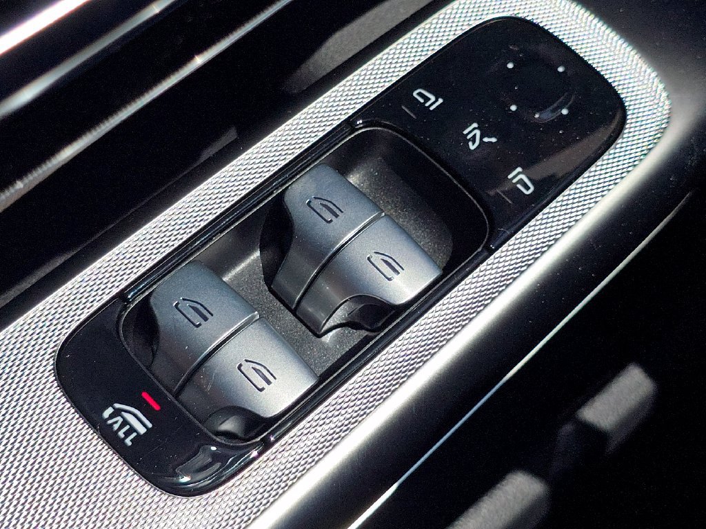 New 2027 Mercedes-Benz CLE 300 4MATIC Cabriolet image 25