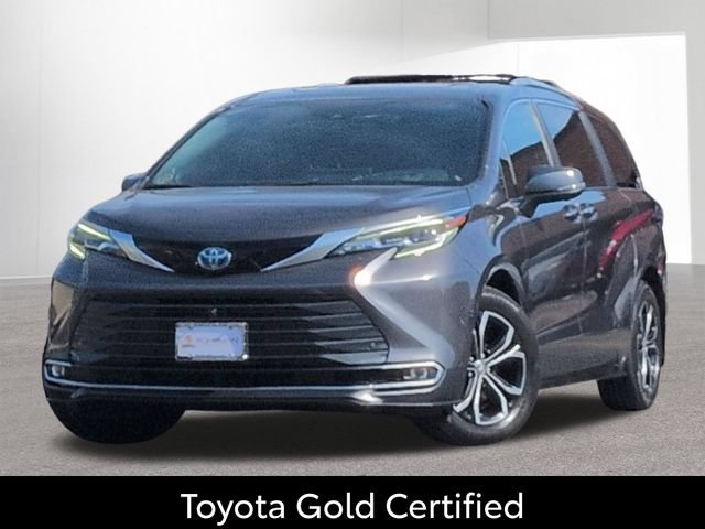 Certified 2025 Toyota Sienna Platinum