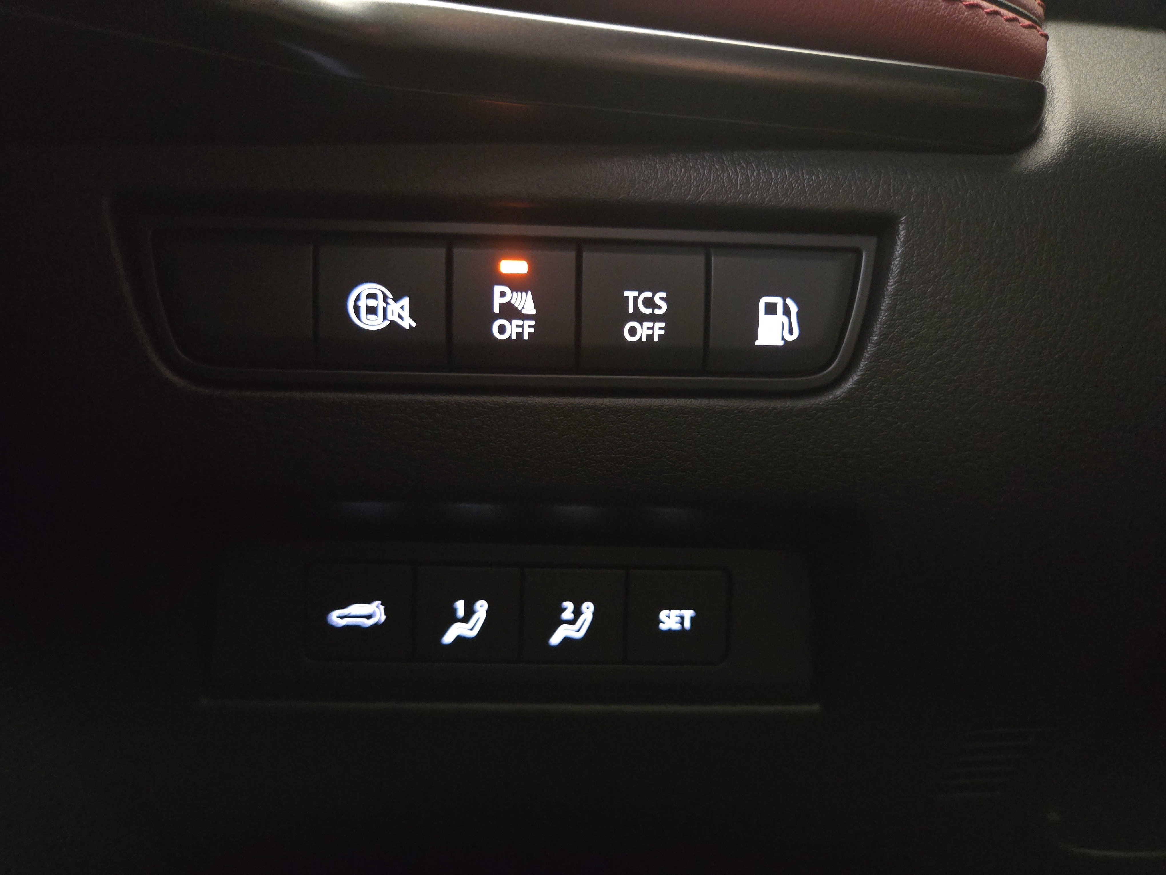Used 2025 MAZDA CX-70 Plug-In Hybrid w/ Premium Plus AWD/4WD image 26
