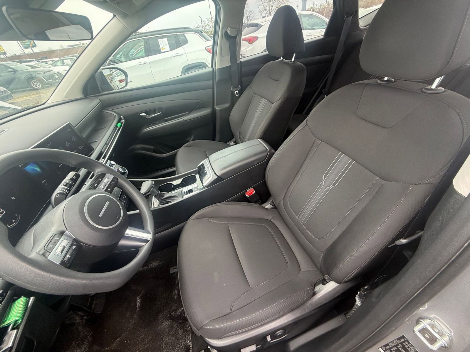 Used 2025 Hyundai Tucson SEL AWD/4WD image 38