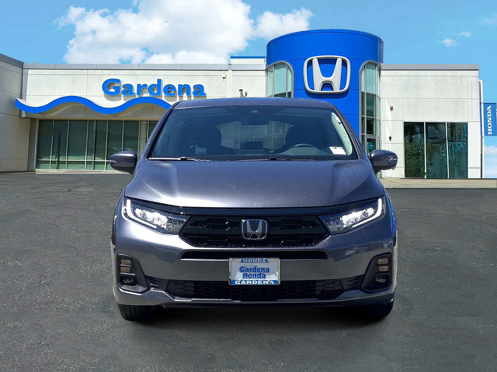 New 2026 Honda Odyssey Touring image 2
