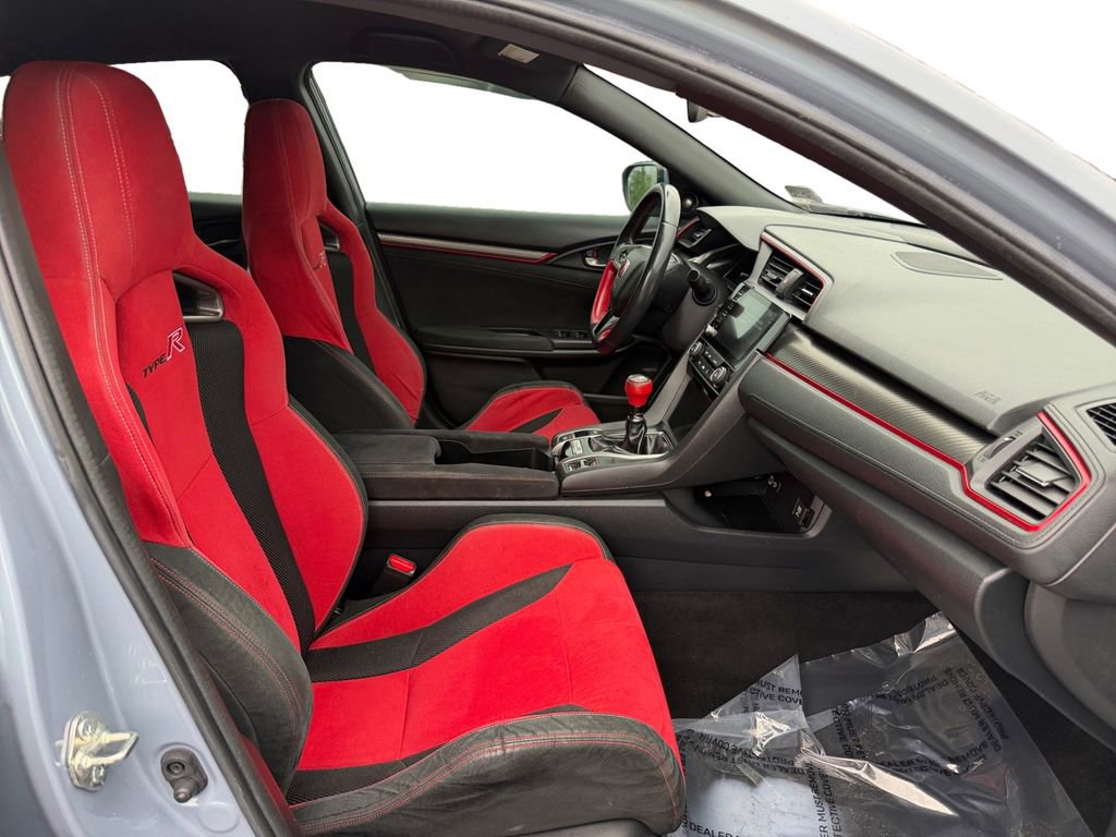 Used 2019 Honda Civic Type R image 17