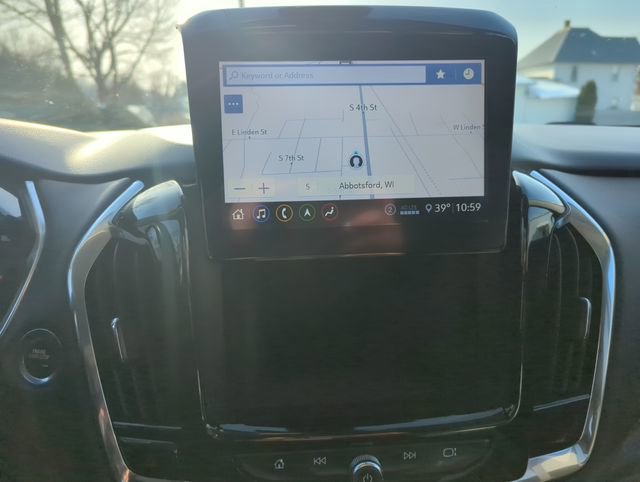 Used 2021 Chevrolet Traverse LT w/ LT Premium Package image 34