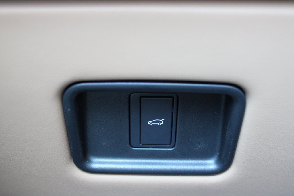 New 2027 Land Rover Range Rover SE AWD/4WD image 29