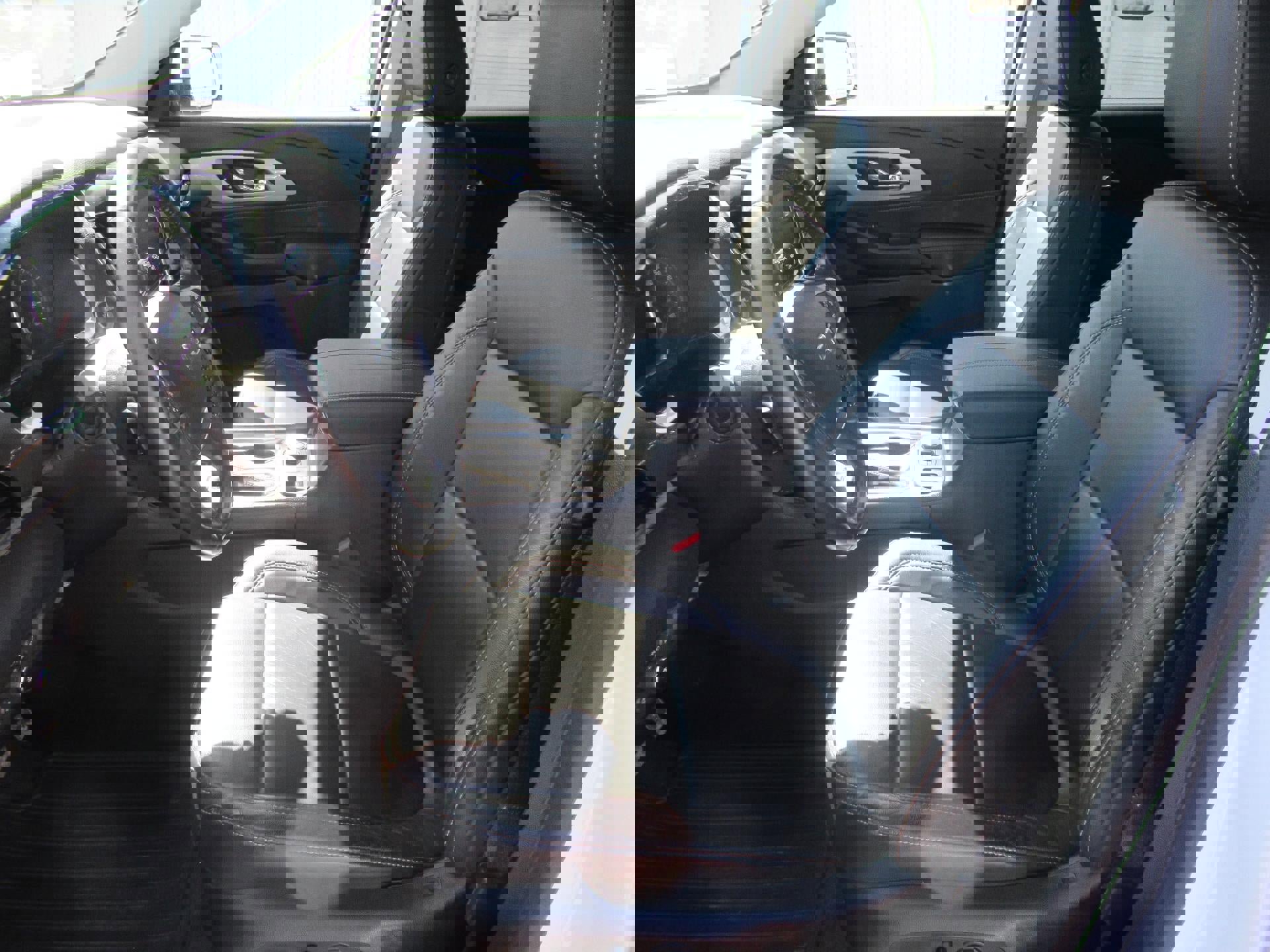 Used 2020 Chevrolet Traverse RS image 9