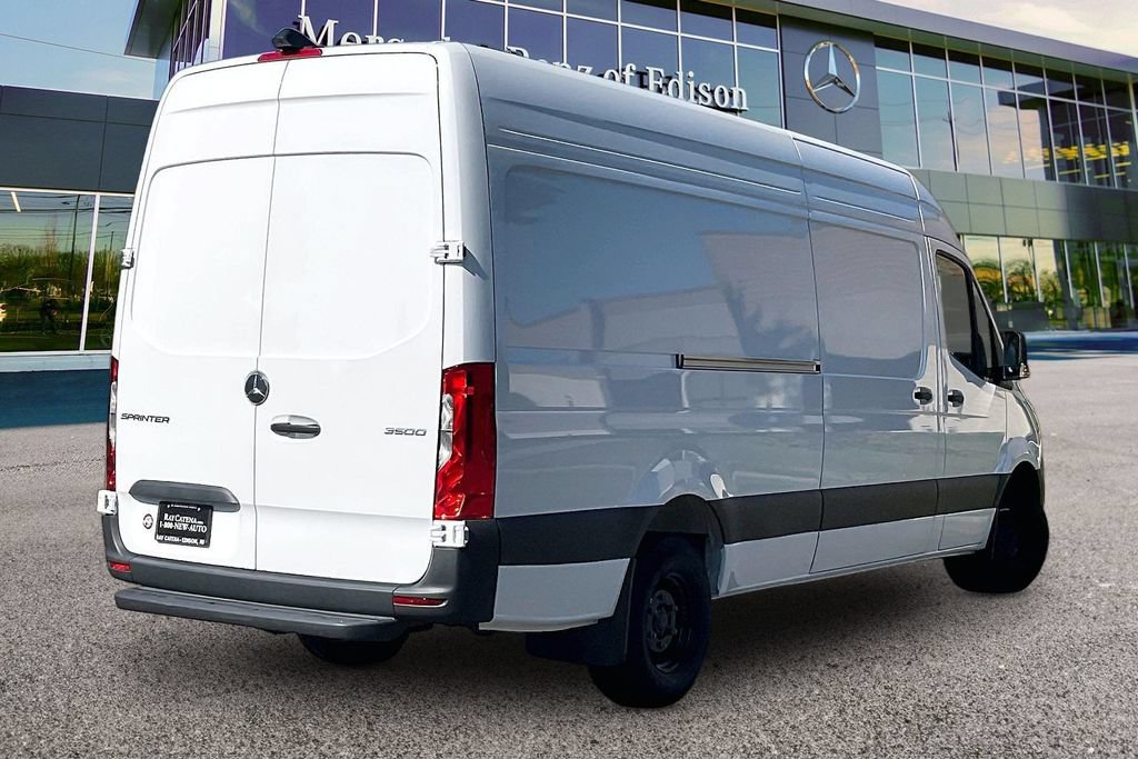 Used 2026 Mercedes-Benz Sprinter 3500 image 10