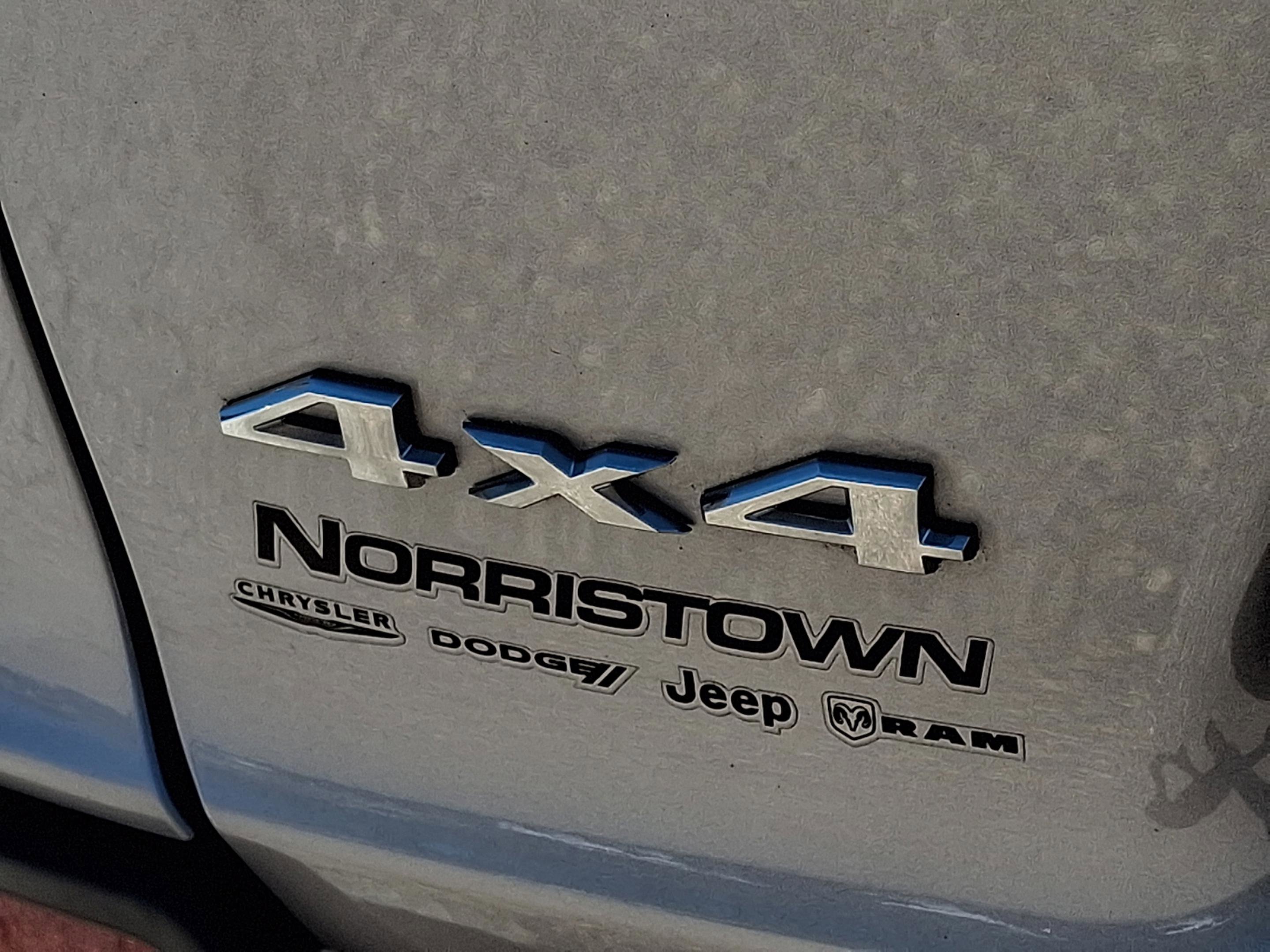 Certified 2019 Jeep Cherokee Latitude Plus AWD/4WD image 30