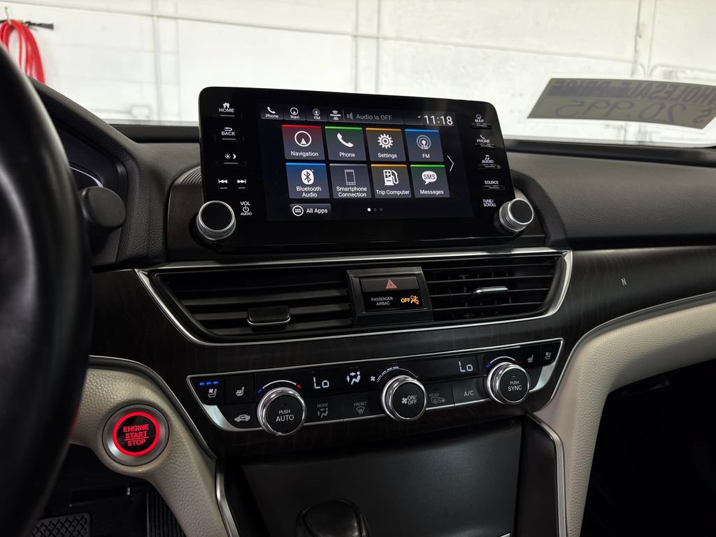Used 2018 Honda Accord Touring image 21