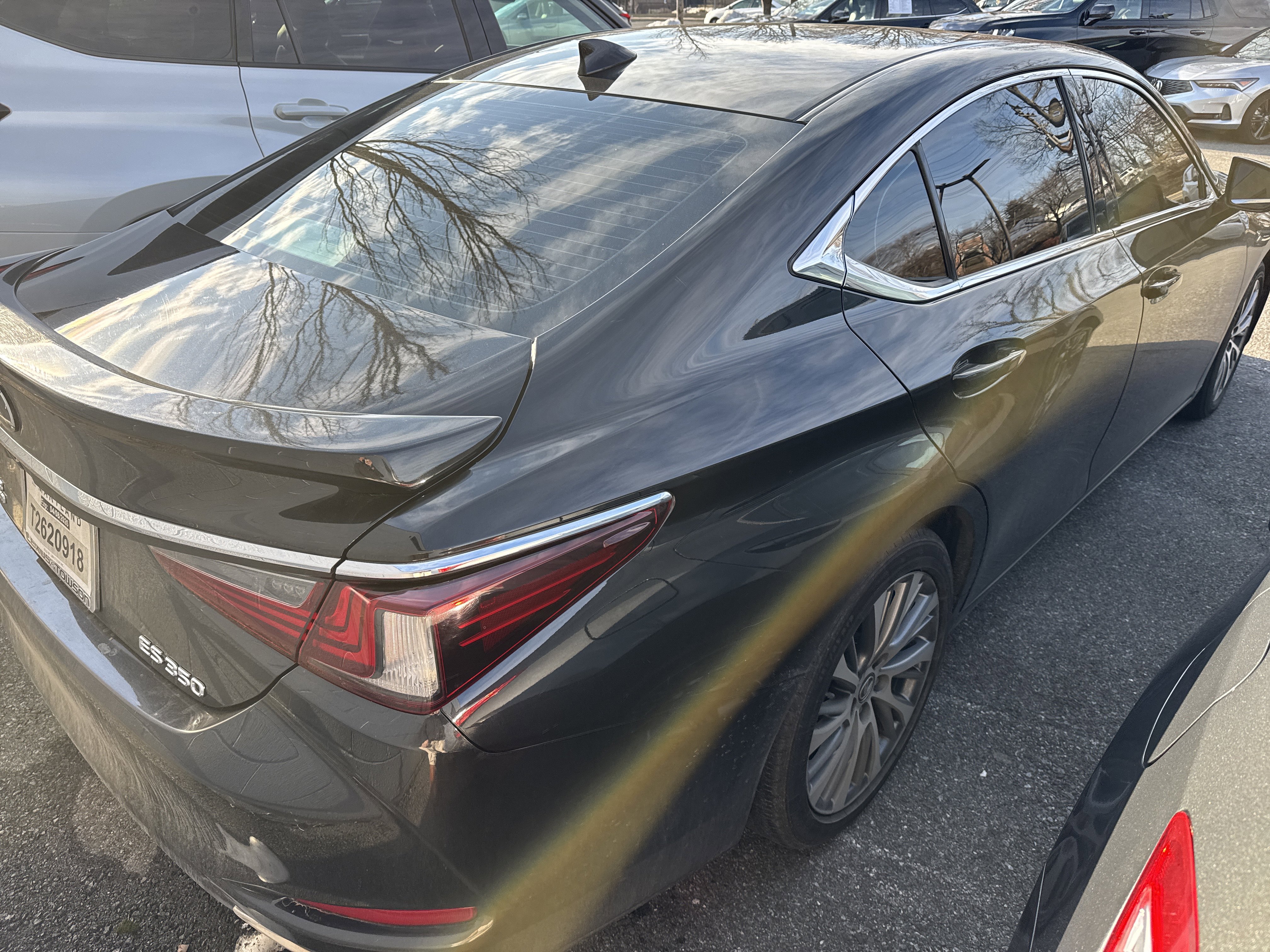 Used 2024 Lexus ES 350 w/ Premium Package image 3