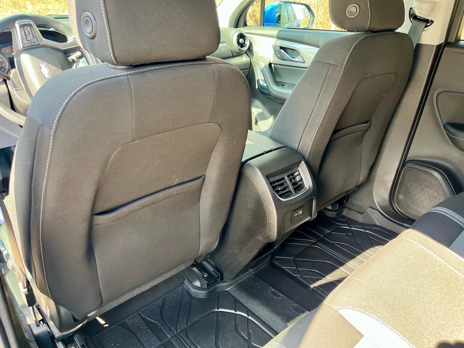 Used 2024 Chevrolet Blazer LT w/ Convenience Package FWD image 17