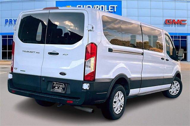 Used 2023 Ford Transit 350 XLT image 5