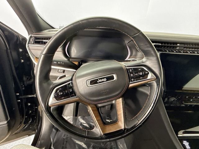 Used 2021 Jeep Grand Cherokee L Summit w/ Luxury Tech Group V image 11