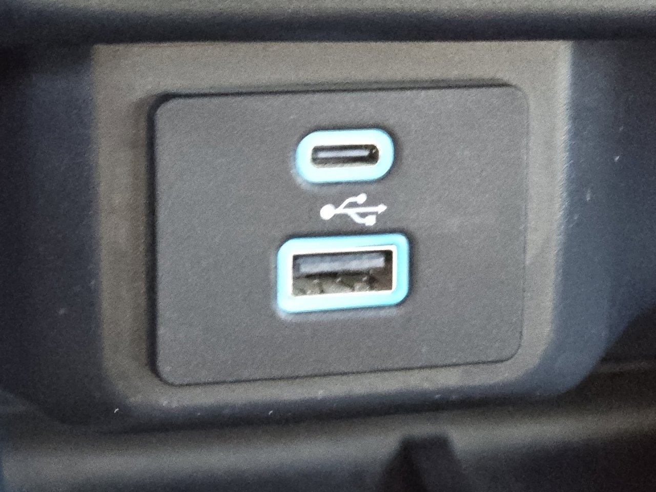 Used 2023 Ford Maverick XL image 10