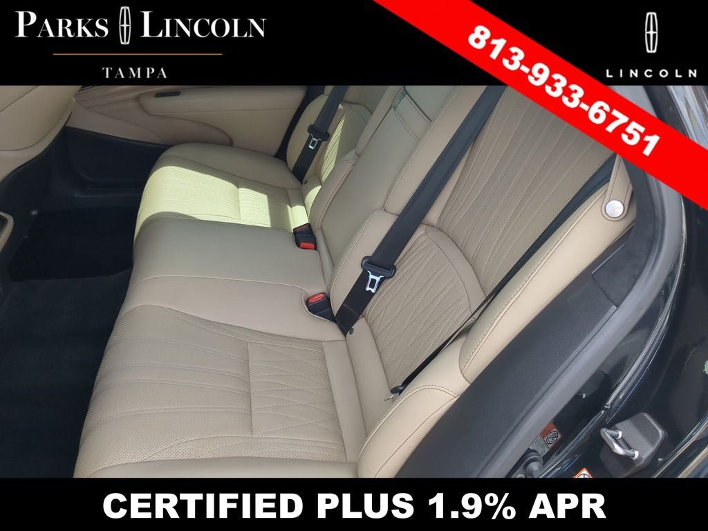 Used 2022 Lexus LS 500 w/ Interior Upgrade Package RWD image 16