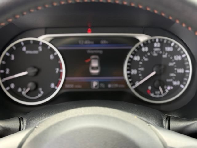 Used 2025 Nissan Sentra SR w/ SR Premium Package FWD image 14