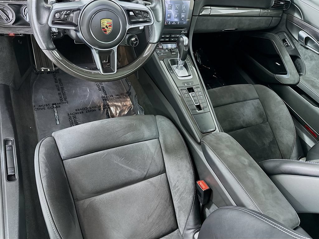 Certified 2017 Porsche 911 Carrera GTS RWD image 25