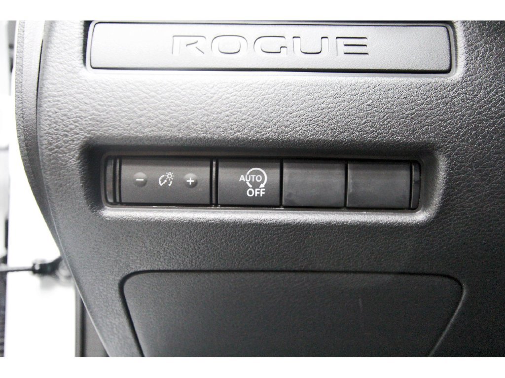 Certified 2025 Nissan Rogue S FWD image 20