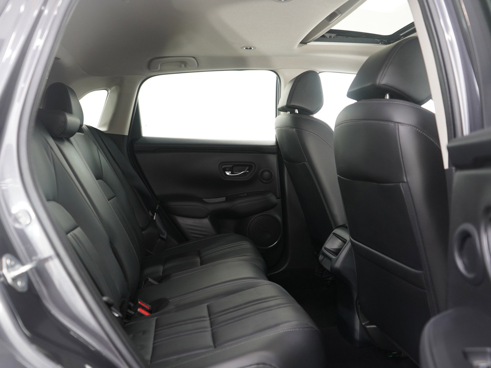 Used 2023 Honda HR-V EX-L image 12